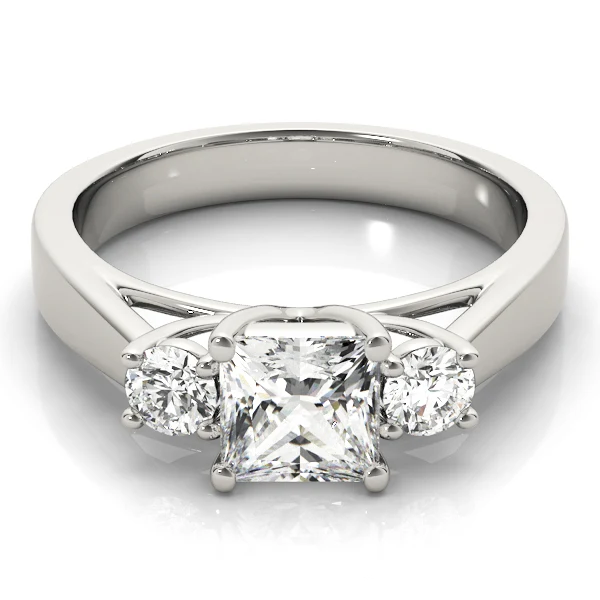 1.05-1.85ct Square Princess Round Cut Three-Stone Lab-Grown Diamond Ring | F Color VS Clarity - Image 10
